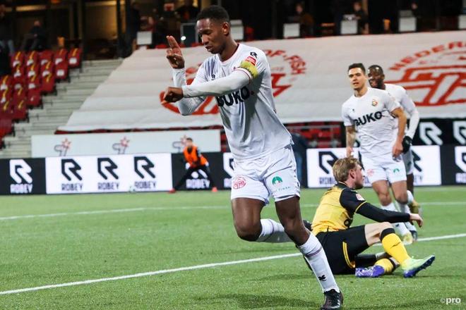 支持者和启 支持者和启