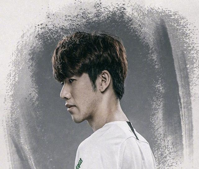 的旗手带领 的旗手带领